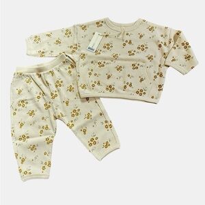 NWTS Quincy Mae Waffle Slouch Set || Marigold, size 6-12 mo The